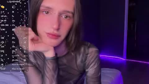 Snapshot of niky_long chatting on June 18, 2026, 11:14 am Niky online show from June 18, 2026, 11:14 am