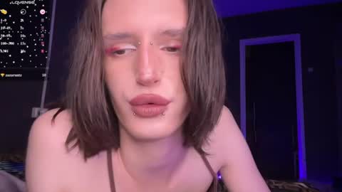 Snapshot of niky_long chatting on July 3, 2026, 11:49 am Niky online show from July 3, 2026, 11:49 am