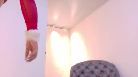 Snapshot of niky_smit chatting on March 5, 2026, 10:55 am NIKY SMIT online show from March 5, 2026, 10:55 am