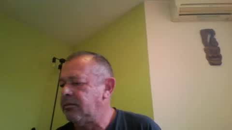 Snapshot of nikyo419 chatting on September 11, 2025, 4:23 am nikyo419 online show from September 11, 2025, 4:23 am