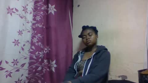 nilah online show from November 9, 2025, 1:15 am