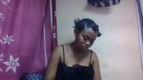 nilah online show from November 23, 2025, 6:46 am