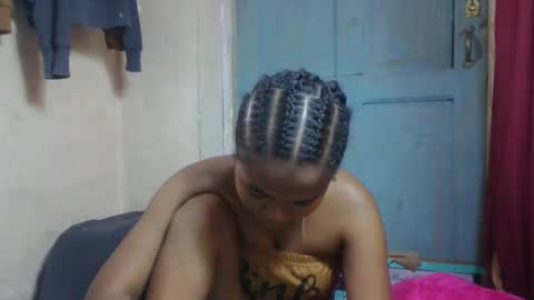 Snapshot of nilahmarie chatting on April 20, 2026, 7:11 am nilah online show from April 20, 2026, 7:11 am