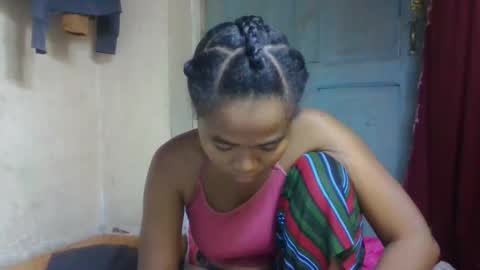 Snapshot of nilahmarie chatting on April 30, 2026, 7:04 am nilah online show from April 30, 2026, 7:04 am