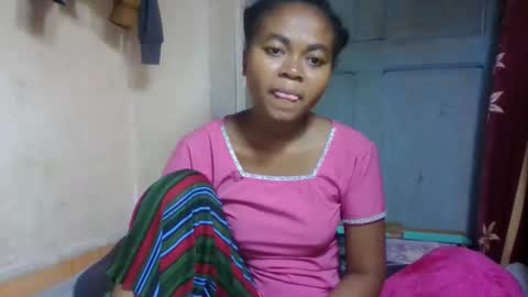 Snapshot of nilahmarie chatting on May 9, 2026, 5:01 am nilah online show from May 9, 2026, 5:01 am
