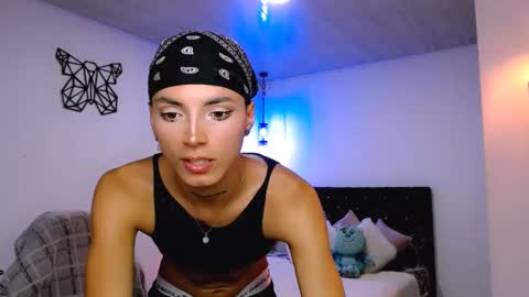 Snapshot of nilam217 chatting on February 21, 2025, 2:28 am Nilam online show from February 21, 2025, 2:28 am