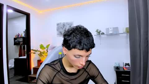 Snapshot of nilam217 chatting on September 12, 2025, 12:55 am Nilam online show from September 12, 2025, 12:55 am