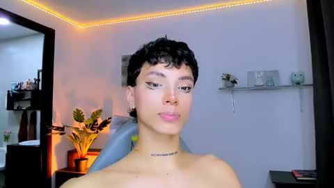 Snapshot of nilam217 chatting on October 18, 2025, 9:59 pm Nilam online show from October 18, 2025, 9:59 pm