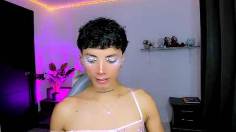 Snapshot of nilam217 chatting on October 26, 2025, 2:17 am Nilam online show from October 26, 2025, 2:17 am