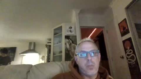 Snapshot of nillab chatting on June 15, 2026, 7:32 am nillab online show from June 15, 2026, 7:32 am