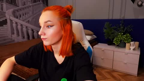 Snapshot of nillie_kelly chatting on February 2, 2025, 3:32 am Nillie online show from February 2, 2025, 3:32 am