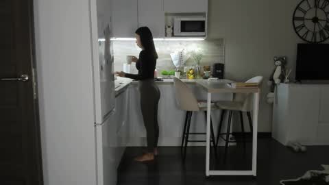 Bella online show from February 11, 2026, 4:34 pm