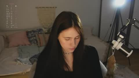 Snapshot of nimfaheart chatting on April 19, 2026, 6:54 pm Jennet online show from April 19, 2026, 6:54 pm