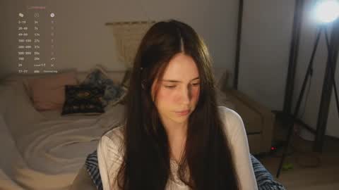 Snapshot of nimfaheart chatting on June 2, 2026, 6:54 pm Jennet online show from June 2, 2026, 6:54 pm