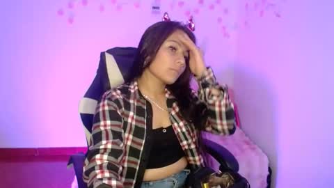 Snapshot of nina__666 chatting on December 2, 2025, 11:37 am nina__666 online show from December 2, 2025, 11:37 am