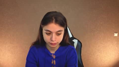 Ketrin online show from November 13, 2025, 3:05 am