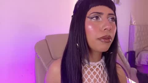 Snapshot of nina_fooxxx1 chatting on July 22, 2026, 6:54 pm Nina Fox online show from July 22, 2026, 6:54 pm