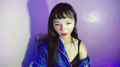 Snapshot of nina_mochikiss21 chatting on June 16, 2026, 5:54 am Nina online show from June 16, 2026, 5:54 am