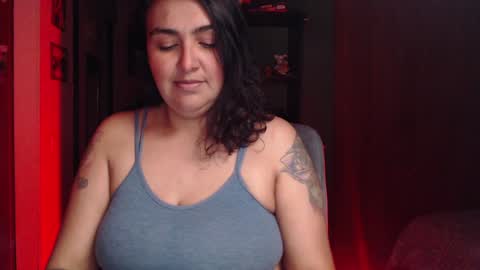 Nina Moon online show from January 10, 2025, 2:46 am