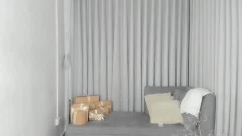 Snapshot of nina_ponse chatting on December 5, 2025, 7:54 pm Natalia FOLLOW ME ---- nathy po online show from December 5, 2025, 7:54 pm