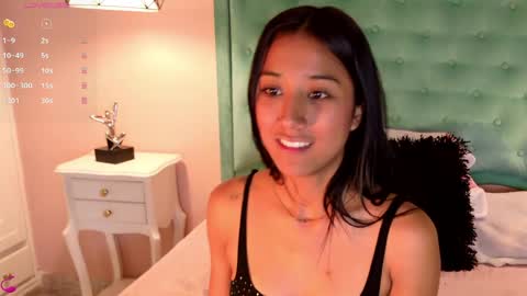 NINA BRAVU online show from April 18, 2026, 12:42 pm