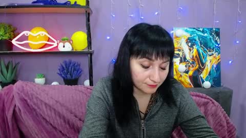 ninaflawlees online show from January 25, 2025, 12:17 am