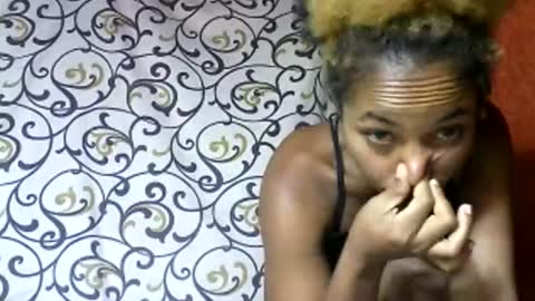 Snapshot of ninah9794 chatting on December 4, 2025, 6:55 am Ninah9794 online show from December 4, 2025, 6:55 am