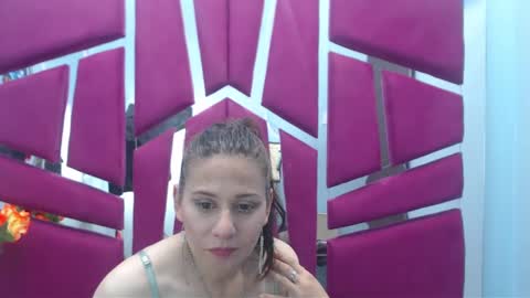 Snapshot of ninahot_ chatting on March 5, 2025, 2:36 am Nina online show from March 5, 2025, 2:36 am