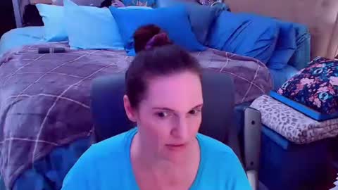 Nina Jaymes online show from February 18, 2026, 12:06 am