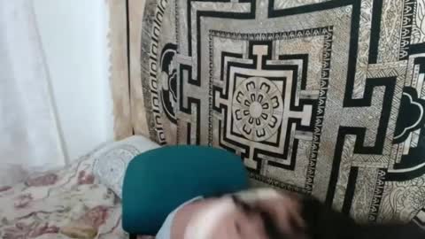 N I N A online show from February 19, 2025, 8:10 pm