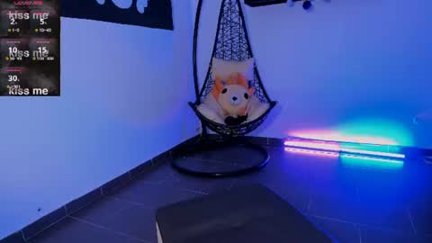 Snapshot of ninamonroee chatting on June 11, 2026, 12:32 am ninamonroee online show from June 11, 2026, 12:32 am