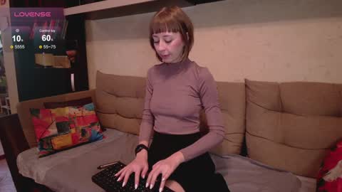 Snapshot of ninanovalicious chatting on January 13, 2025, 8:47 am NinaNovalicious online show from January 13, 2025, 8:47 am