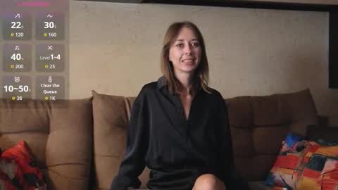 Snapshot of ninanovalicious chatting on October 2, 2025, 7:37 am NinaNovalicious online show from October 2, 2025, 7:37 am