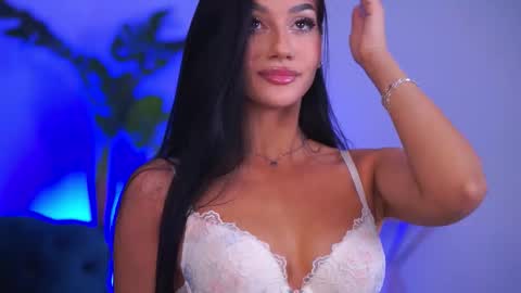 Ninna online show from December 22, 2025, 8:06 pm