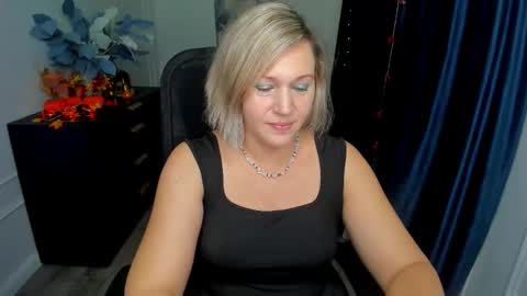 ninastarle online show from October 22, 2025, 4:57 am
