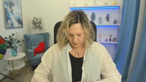 Snapshot of ninastarle chatting on April 19, 2026, 11:31 am ninastarle online show from April 19, 2026, 11:31 am