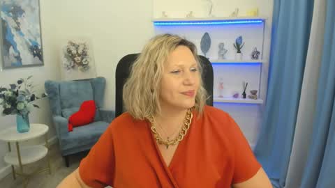 Snapshot of ninastarle chatting on April 19, 2026, 6:10 pm ninastarle online show from April 19, 2026, 6:10 pm