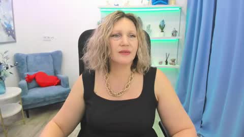 Snapshot of ninastarle chatting on April 24, 2026, 12:07 pm ninastarle online show from April 24, 2026, 12:07 pm