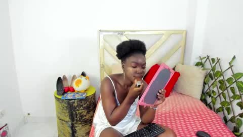 Snapshot of ninawilins994 chatting on September 13, 2025, 9:31 am Ninawilins994 online show from September 13, 2025, 9:31 am