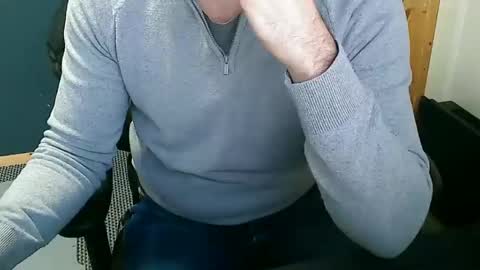 Nineinches online show from January 27, 2025, 1:09 pm