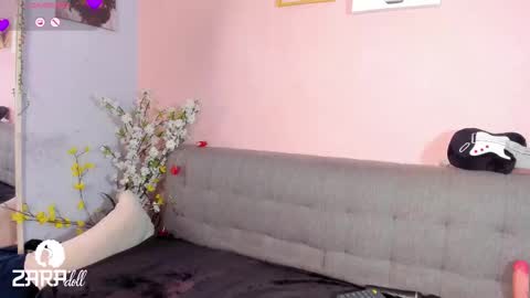 Snapshot of nini_martinii chatting on October 15, 2025, 9:53 am NINI online show from October 15, 2025, 9:53 am