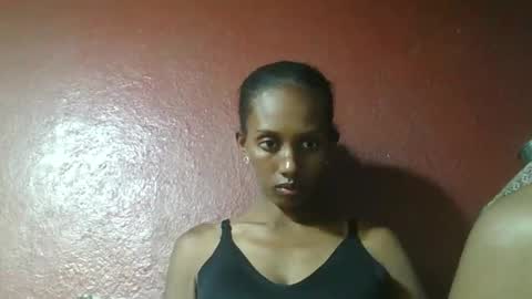 ninie246746 online show from January 11, 2025, 9:15 am