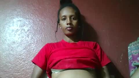 ninie246746 online show from February 4, 2025, 3:04 pm