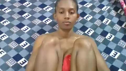 ninie246746 online show from February 23, 2026, 6:33 am