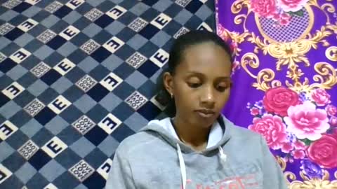 ninie246746 online show from June 29, 2026, 10:37 am