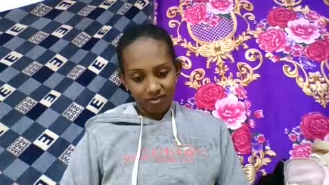 ninie246746 online show from July 1, 2026, 5:20 am