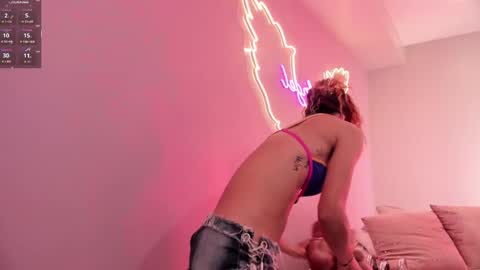 Ninna  online show from October 28, 2025, 4:09 pm