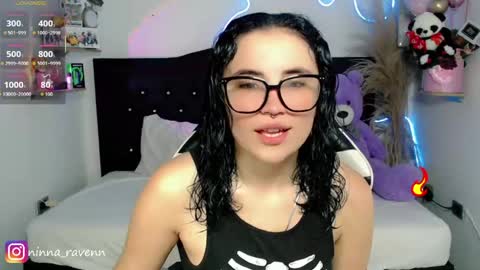 Snapshot of ninna_raven chatting on May 1, 2026, 9:08 pm Ninna online show from May 1, 2026, 9:08 pm