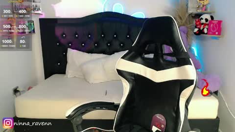 Snapshot of ninna_raven chatting on May 11, 2026, 9:12 pm Ninna online show from May 11, 2026, 9:12 pm