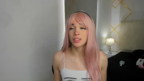 nioki_ online show from March 14, 2026, 4:07 am